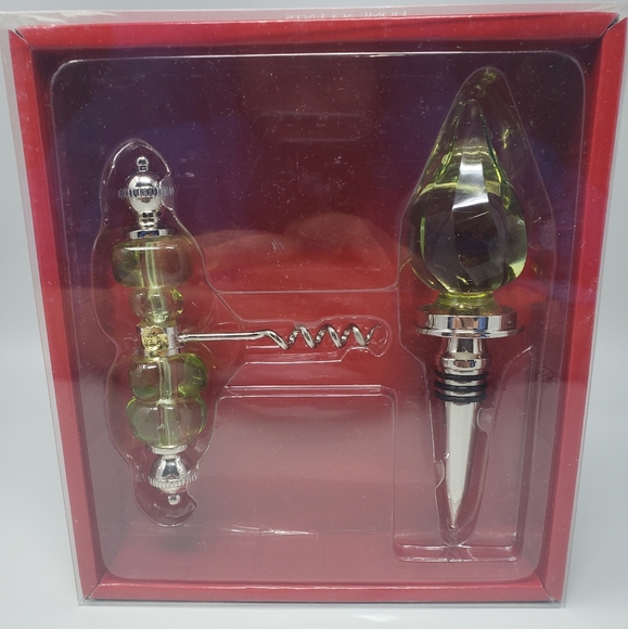 Belk Wine Stopper & Corkscrew Set - Picture 6 of 9